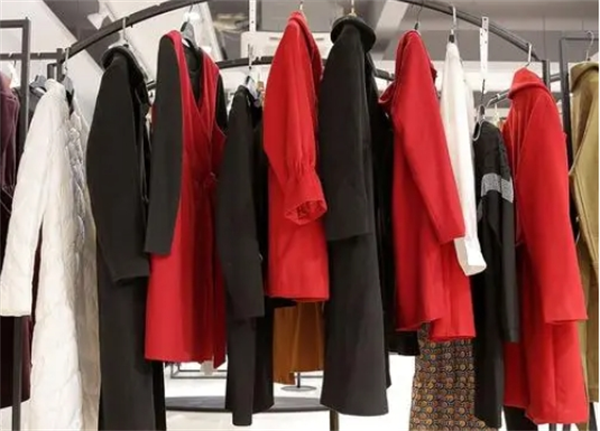 第七感覺服裝加盟