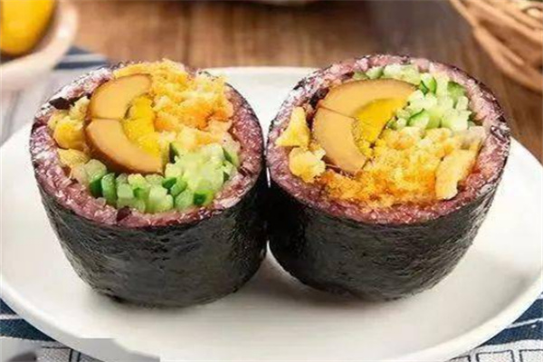 一握飯團