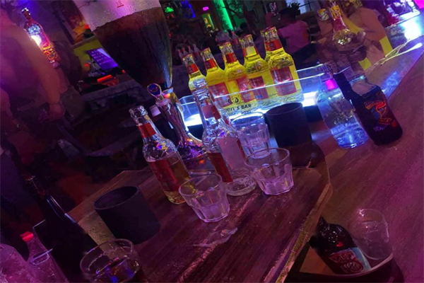 艾倫小酒館加盟