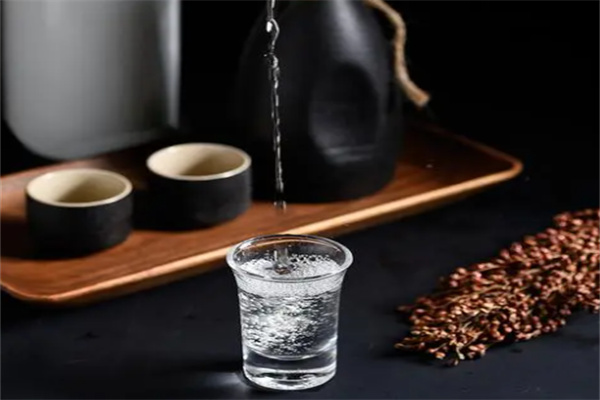 佳事聯白酒加盟