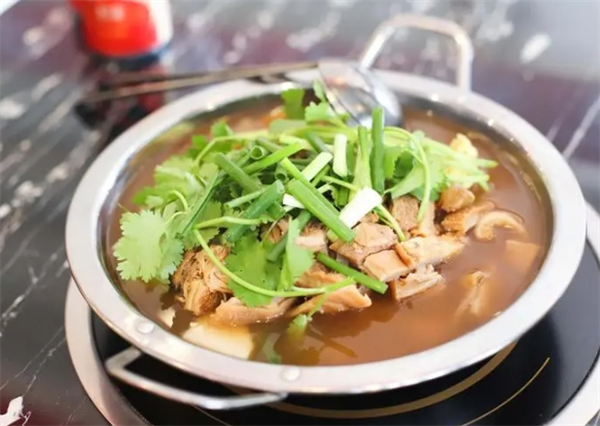 齊味牛肉牛雜火鍋加盟