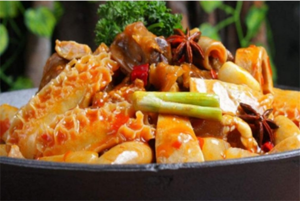 齊味牛肉牛雜火鍋加盟