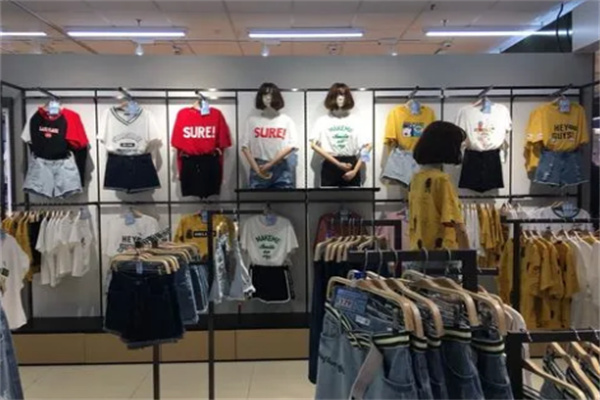 微笑天使服裝加盟