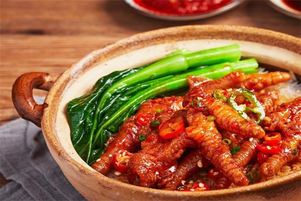 子健煲仔飯加盟