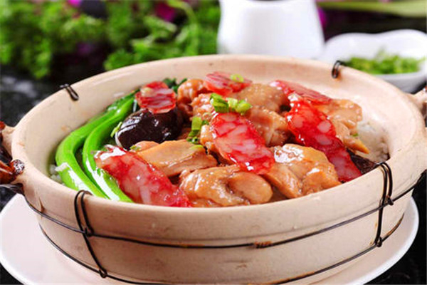 子健煲仔飯加盟