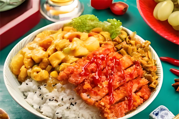 小汁小調澆汁飯加盟