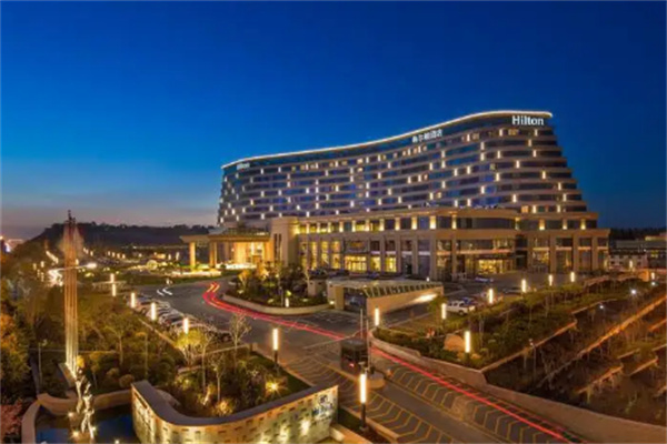 五星級希爾頓酒店加盟