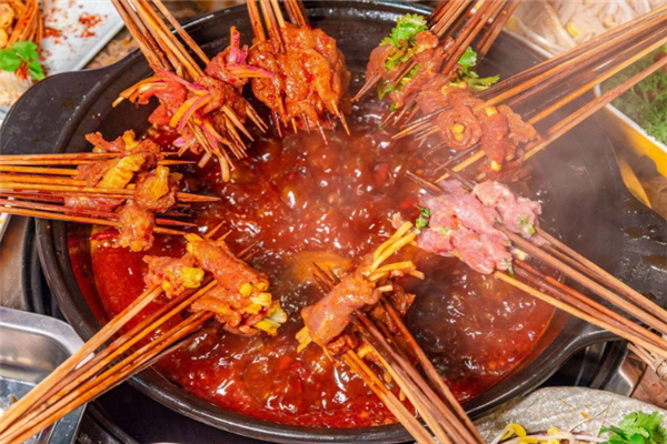 缺巴牙鹵串串招商加盟