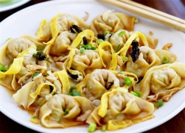 戀上餛飩加盟