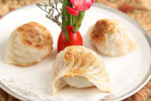 金麥穗餃子鍋貼加盟