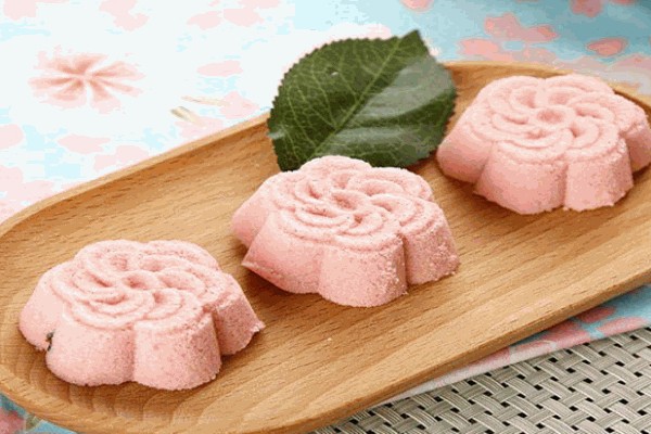 鷹王中點