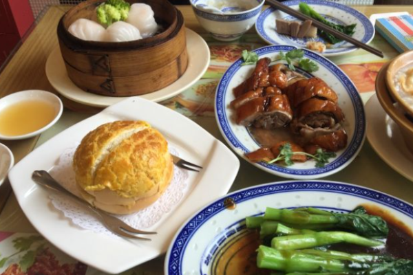 多喜港式茶餐廳加盟