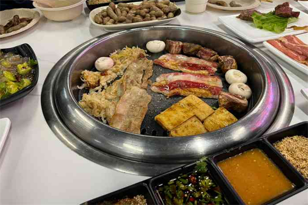 盆缽滿烤肉