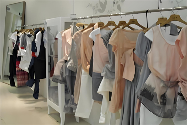 50元服裝加盟