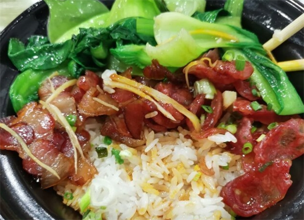 旺福煲仔飯加盟