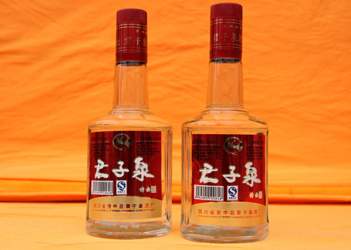 君子泉酒業加盟