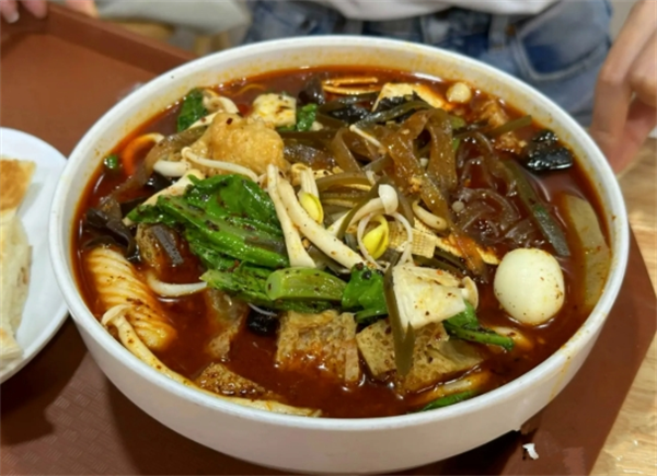 姑姑家麻辣燙加盟