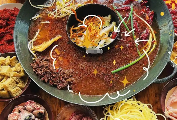 云鼎岳火鍋加盟