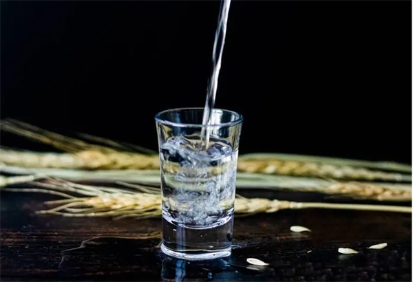 康如酒業(yè)加盟電話號碼多少？讓創(chuàng)業(yè)更簡單！
