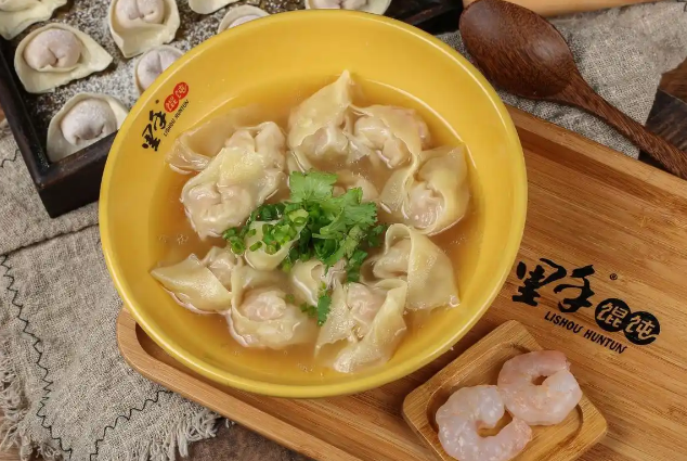 里手餛飩加盟