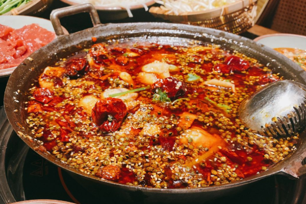 辣開花麻麻魚加盟