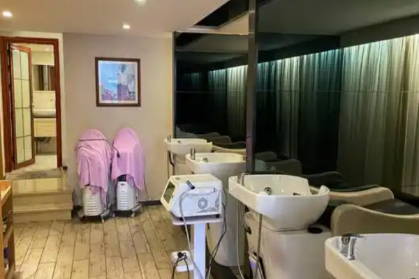 瑤一世家養發館加盟