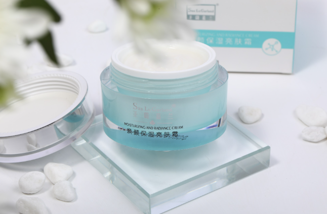 圣璐嘉蘭護(hù)膚品加盟