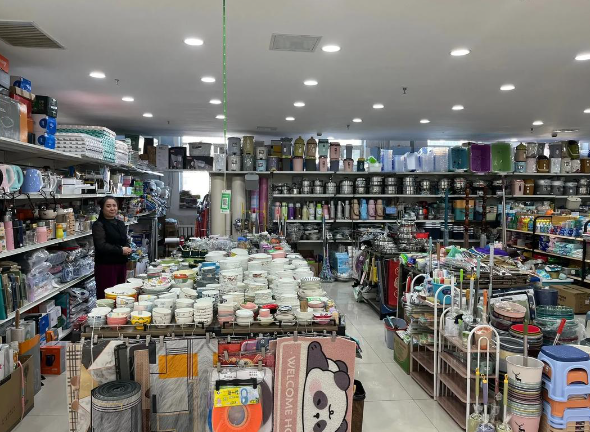 上海開個日用百貨店怎么樣投資多少店合適