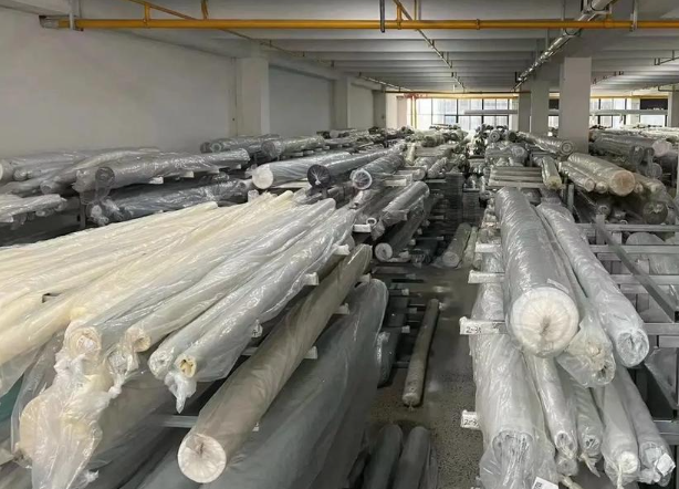 上海開一個墻紙廠投資多少？全流程成本解析