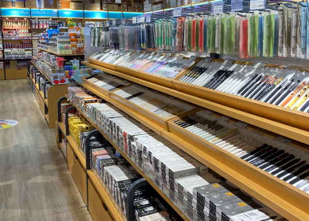 上海開個小文具店投資大概多少？核心投資成本測算