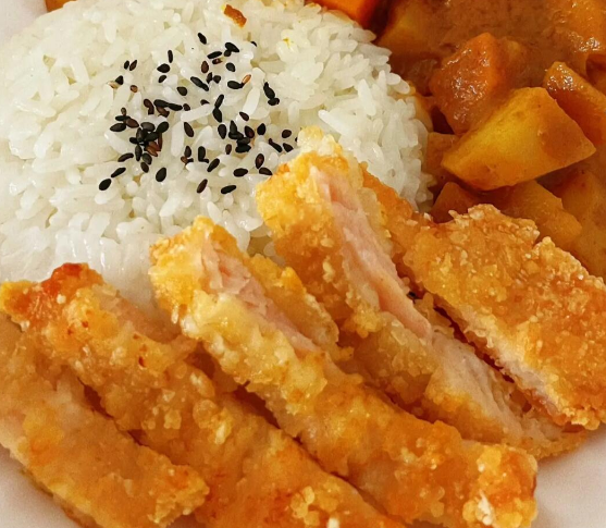 上海開雞排飯店需要投資多少店鋪？從選址到盈利的全流程規劃