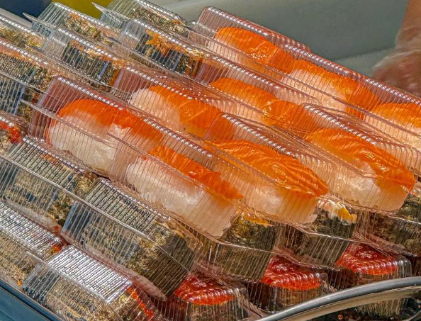開(kāi)家壽司店需要投資多少錢？投資成本分析