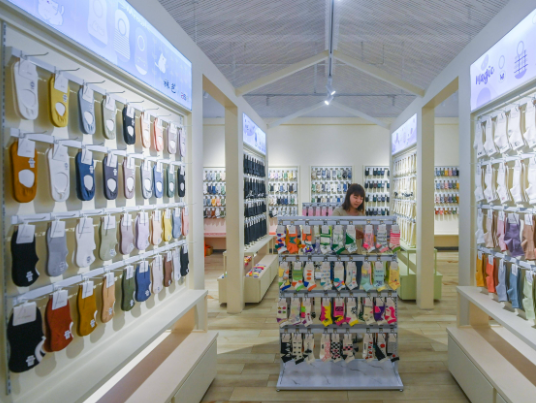 開襪子店大概需要多少投資？2025年最新成本分析