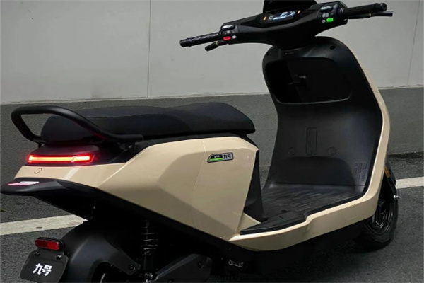 小米9號加盟