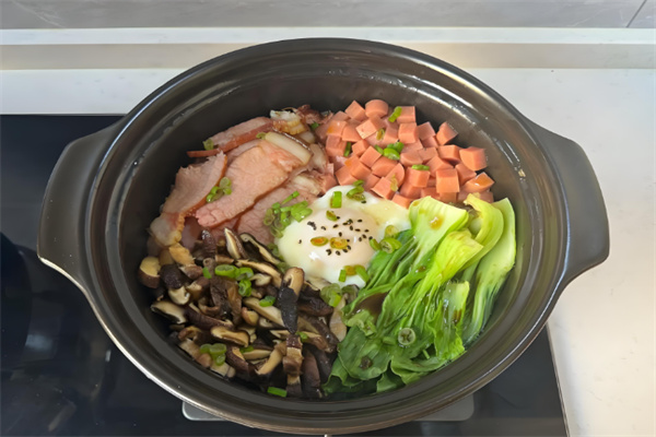 友膳煲仔飯加盟