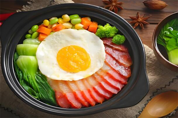 華媽紫砂煲仔飯加盟
