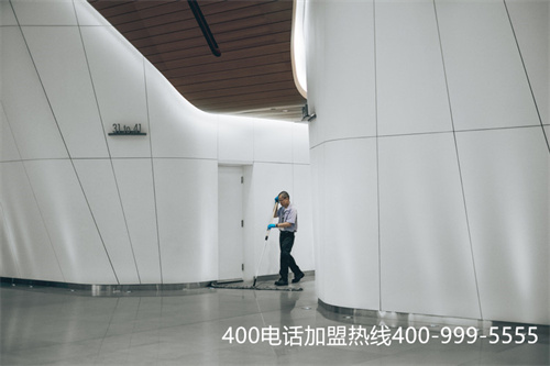 (400官方客服說(shuō)的話是真的嗎)(400電話有哪些服務(wù)商)